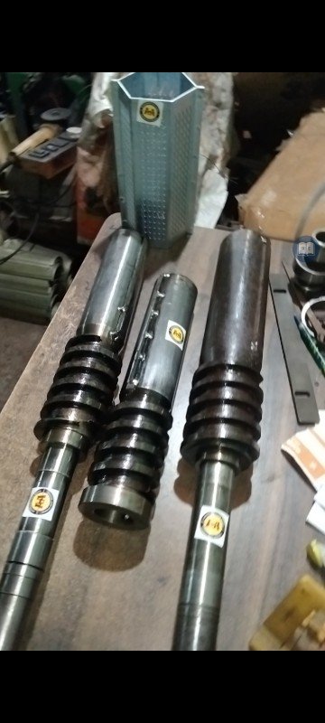 6n70 shaft   stainless steel  head temper